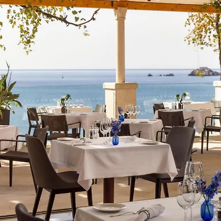 فندق (adults Only)